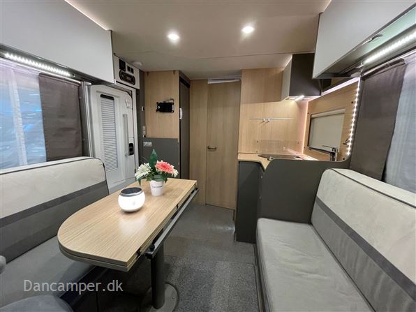 LMC Tourer H 720 Lift