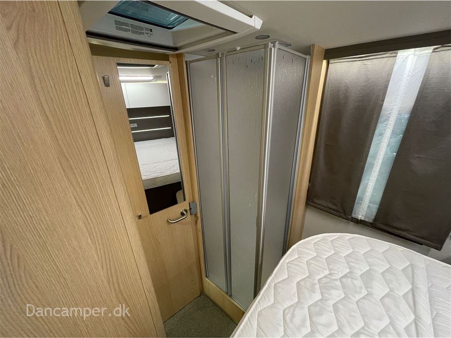 LMC Tourer H 720 Lift