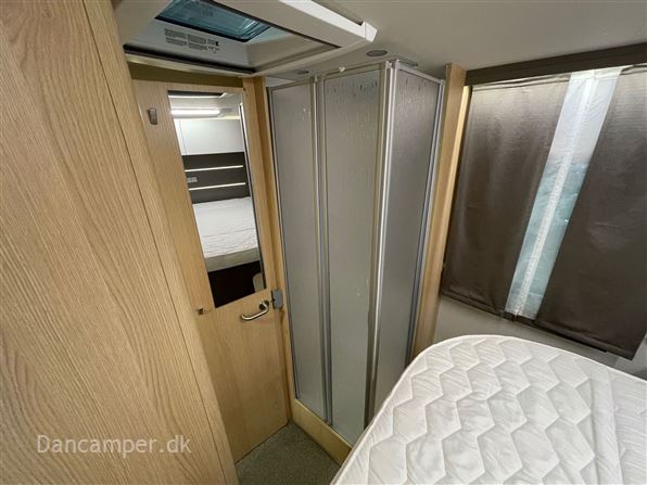 LMC Tourer H 720 Lift