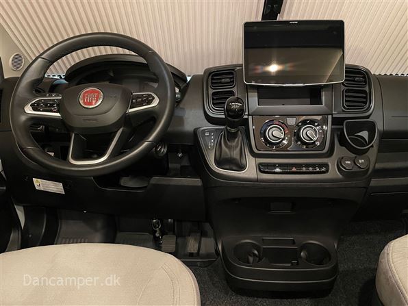 LMC Tourer H 720 Lift