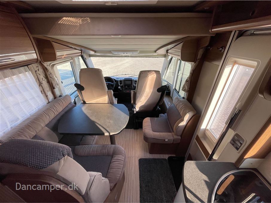 Carthago tourer I 143 LE