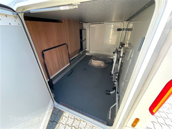 Carthago tourer I 143 LE