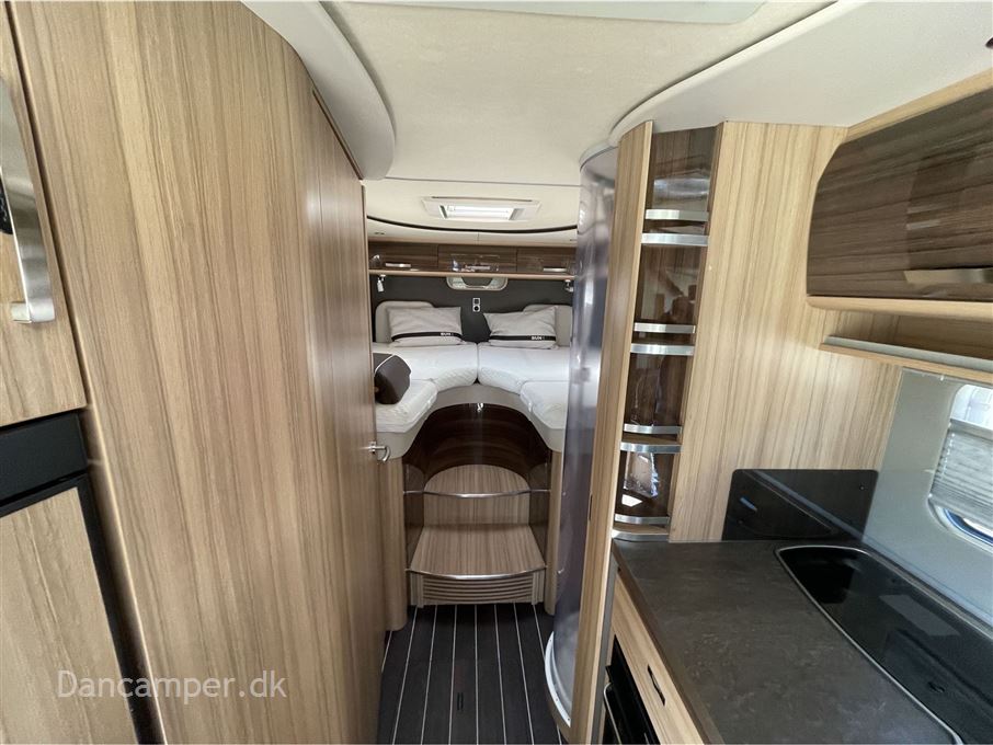 Knaus Sun I 700 LEG