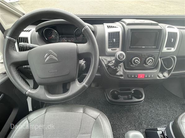 Adria Twin Axess 600 SP