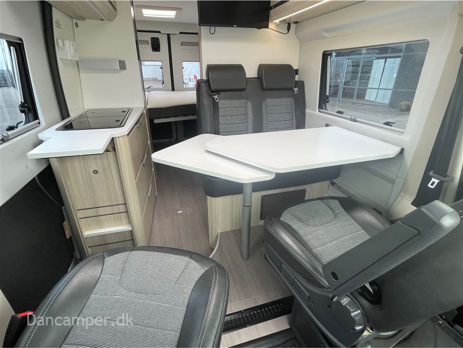 Adria Twin Axess 600 SP