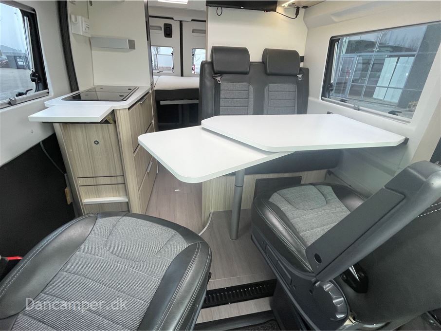 Adria Twin Axess 600 SP