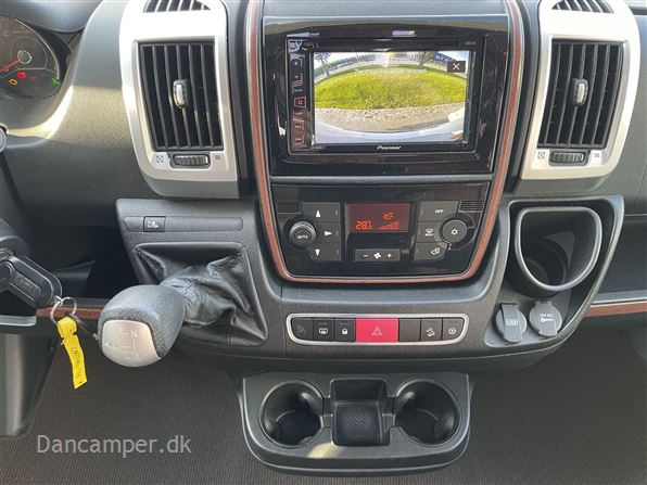 Carthago c-tourer T143 LE