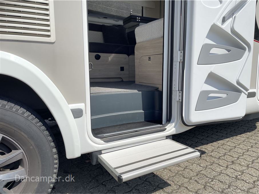 Chausson 640 Titanium VIP