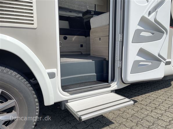 Chausson 640 Titanium VIP