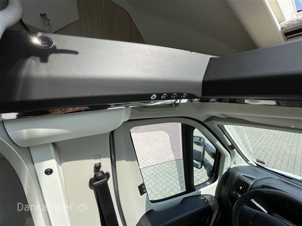 Chausson 640 Titanium VIP