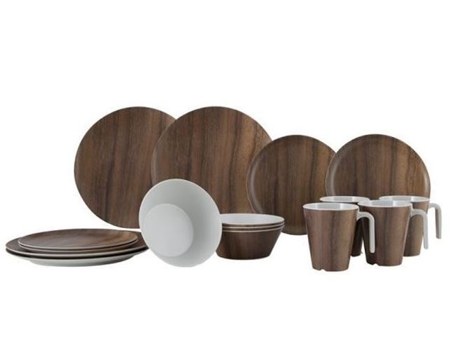 Servicesæt Nature line Wood består af 16 dele fra Gimex
