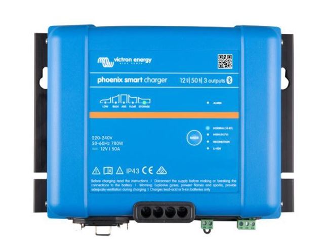 Victron Phoenix Smart IP43 Batterilader fra 230V til 12V 50A 3-Kanal