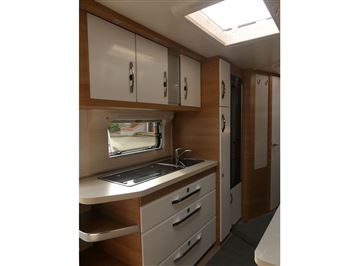 Hobby De Luxe 545 KMF