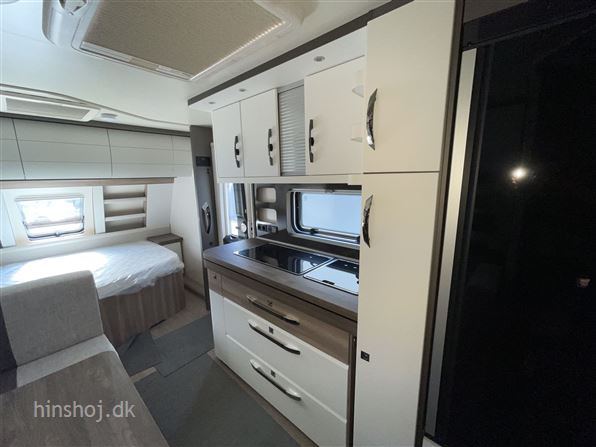 Hobby Excellent Edition 545 KMF