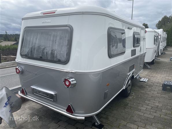 Eriba Touring 542 Urban