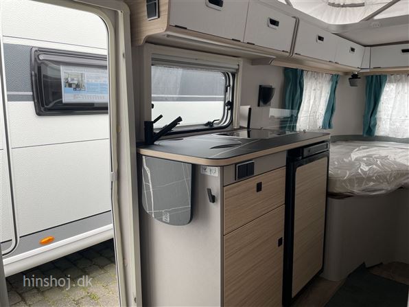 Eriba Touring 542 Urban