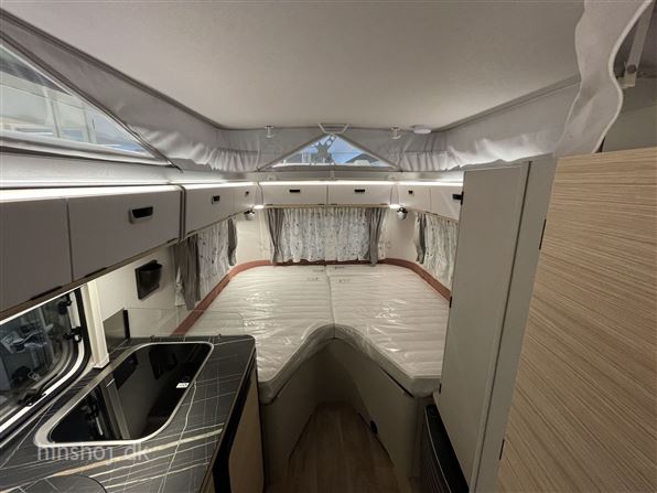Eriba Touring 542 Tango Red