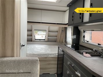 Hobby De Luxe 440 SF