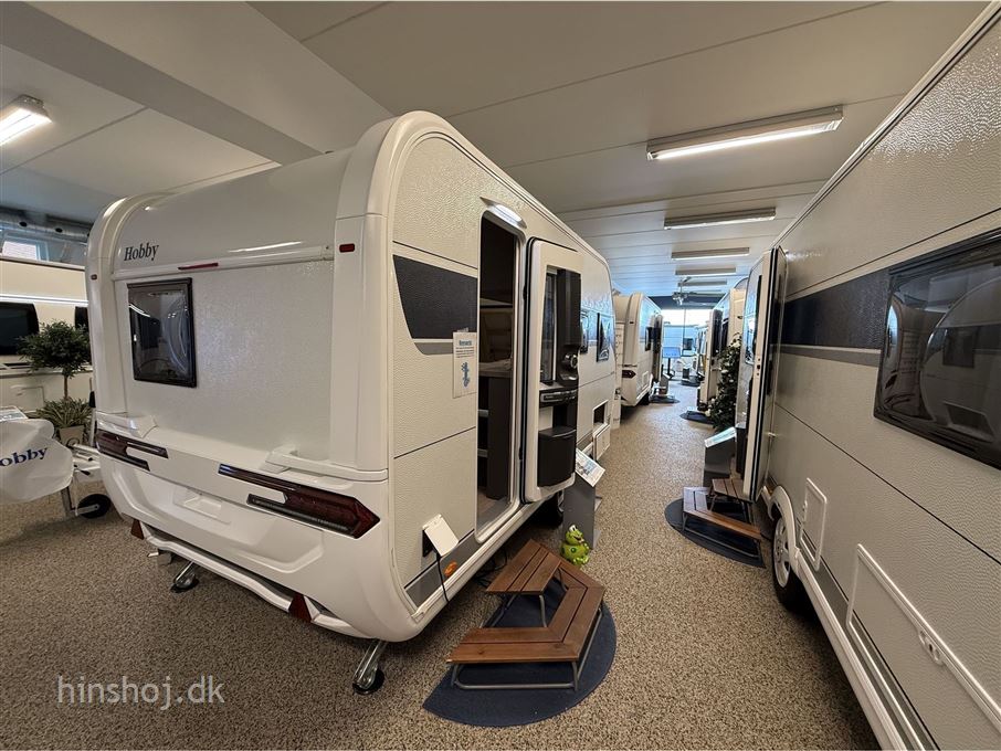 Hobby De Luxe 440 SF