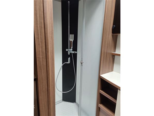 Polar Svit 680 TR TDS