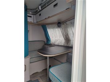 Eriba Touring 542 Harbour Blue
