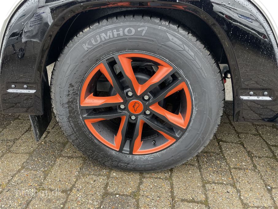 Polar  Blackline  590 FWL