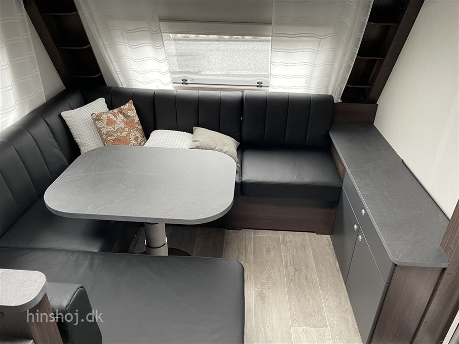 Polar Blackline 590 FWL