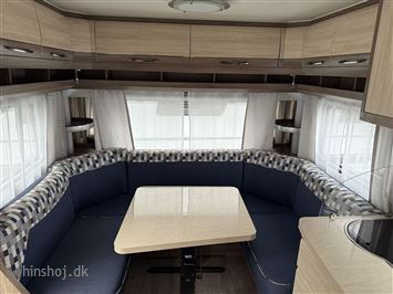 Hobby De Luxe 460 UFe