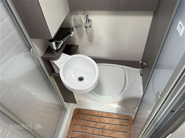 Etrusco T 5900 FB Aut