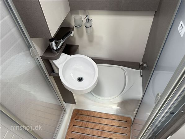Etrusco T 5900 FB Aut