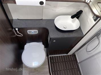 Polar  Blackline  680 QA