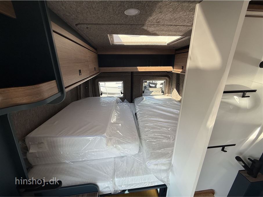 Eriba Car 600 Indium Grey Aut