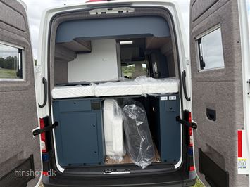 Eriba Car 600 Deep Ocean Blue Aut