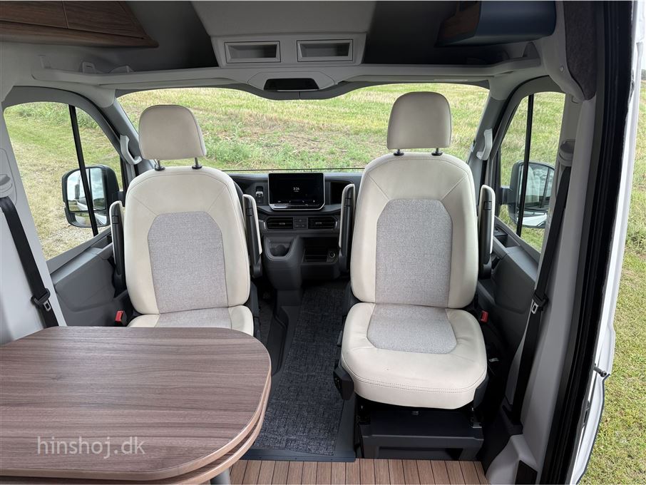 Eriba Car 600 Deep Ocean Blue Aut