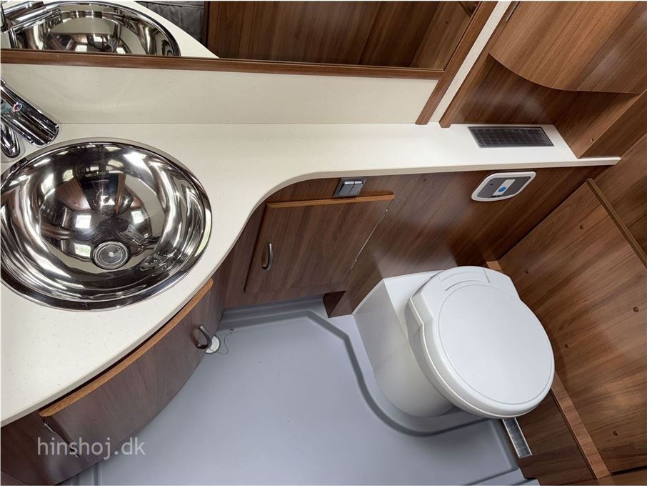 Cabby Caienna 620 F4