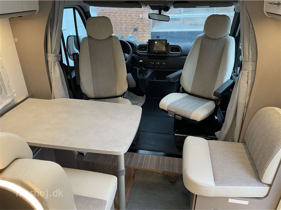 Hymer Etrusco V 6.8 SR