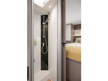 Etrusco T 7400 QBC Aut.