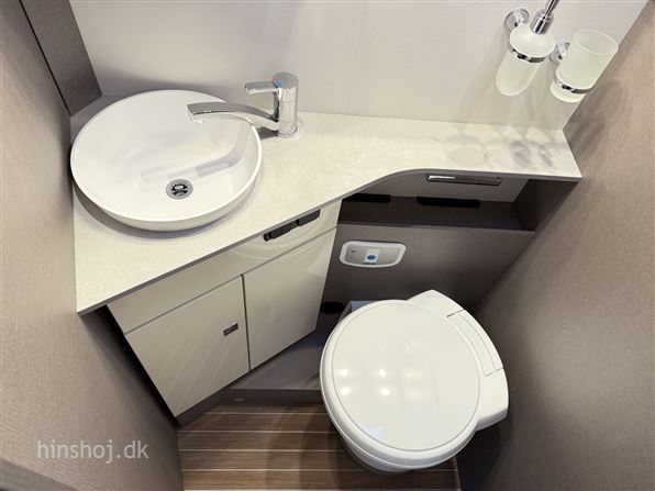 Etrusco T 7400 QBC Aut.