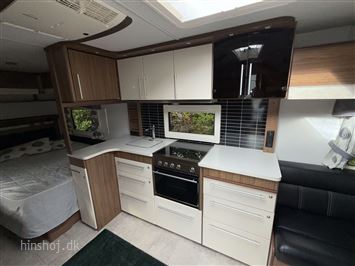 Polar Svit 590 CTH