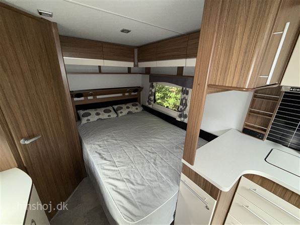 Polar Svit 590 CTH