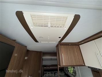 Polar Svit 590 CTH