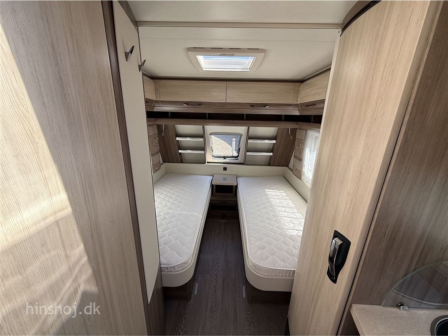 Hobby De Luxe 495 UL