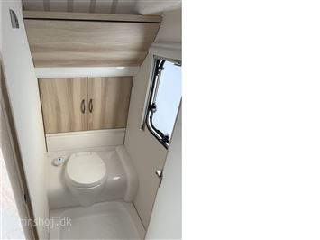 Hobby De Luxe 400 SFE