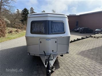 Eriba Touring 542 Urban