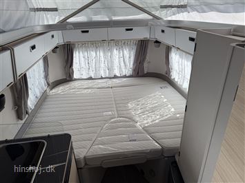 Eriba Touring 542 Urban