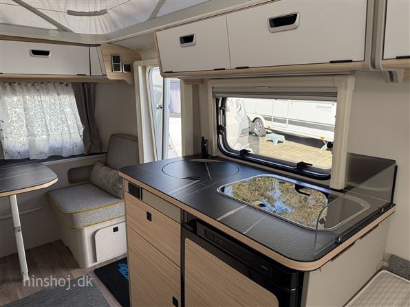 Eriba Touring 542 Urban