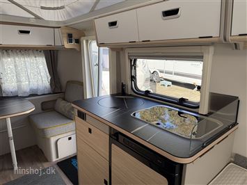 Eriba Touring 542 Urban