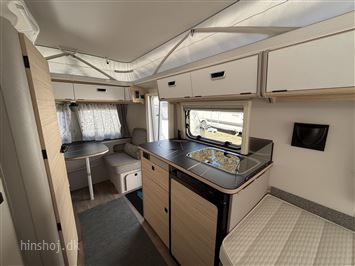 Eriba Touring 542 Urban