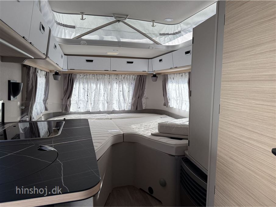 Eriba Touring 542 Urban