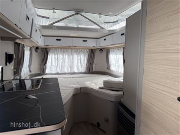Eriba Touring 542 Urban